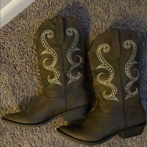 American Rag Dawnn Western Boots